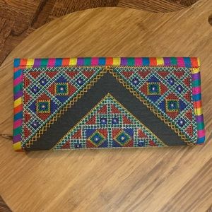 Cultural Clutch 🔵🟣🔴🟠🟡🟢⚫️🔺🔻